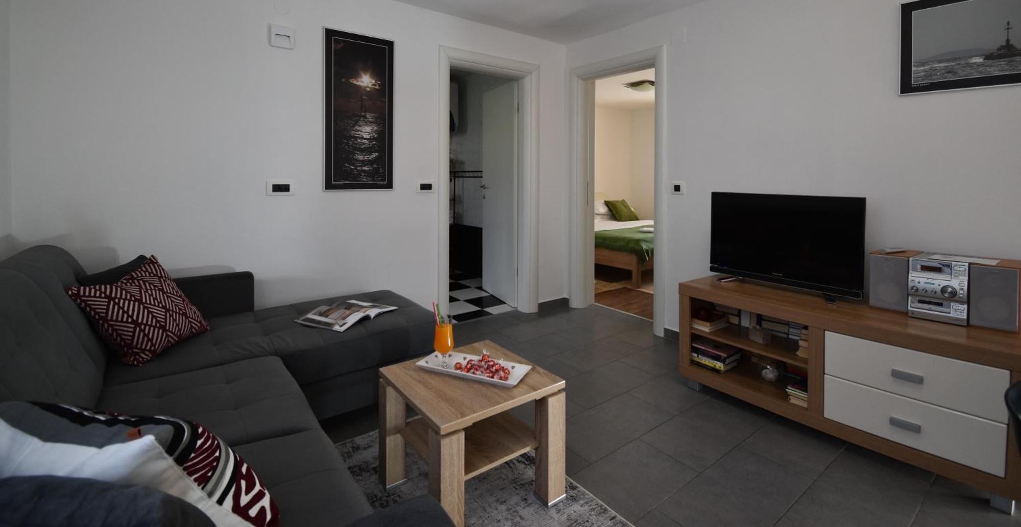 Apartment Andrea Orebić Buitenkant foto