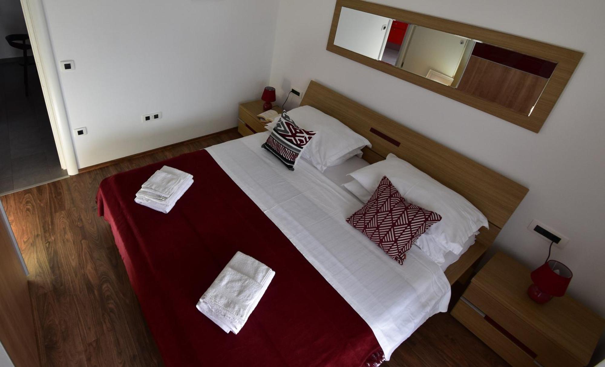 Apartment Andrea Orebić Buitenkant foto