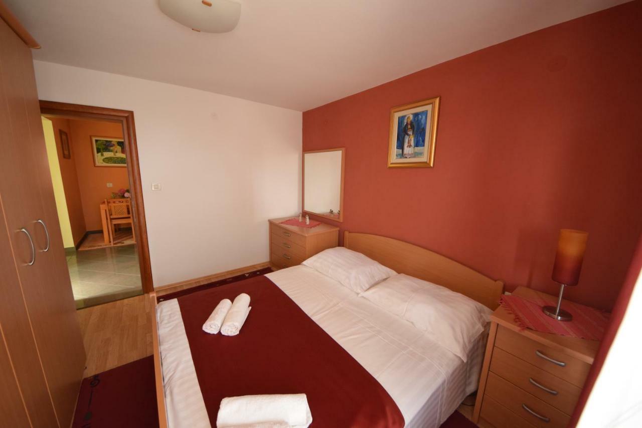 Apartment Andrea Orebić Buitenkant foto